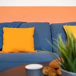 Orange Friendly Apartment Near Vitosha Blvd