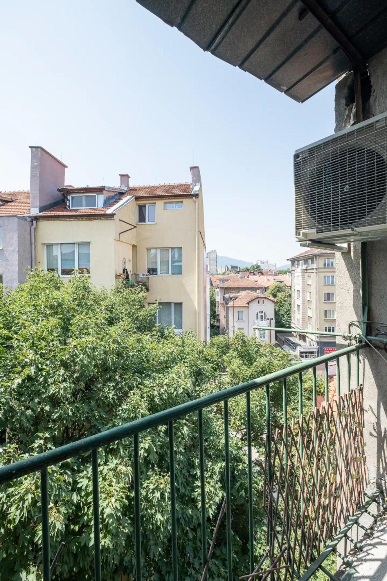Orange Friendly Near Vitosha Blvd Apartament Sofia