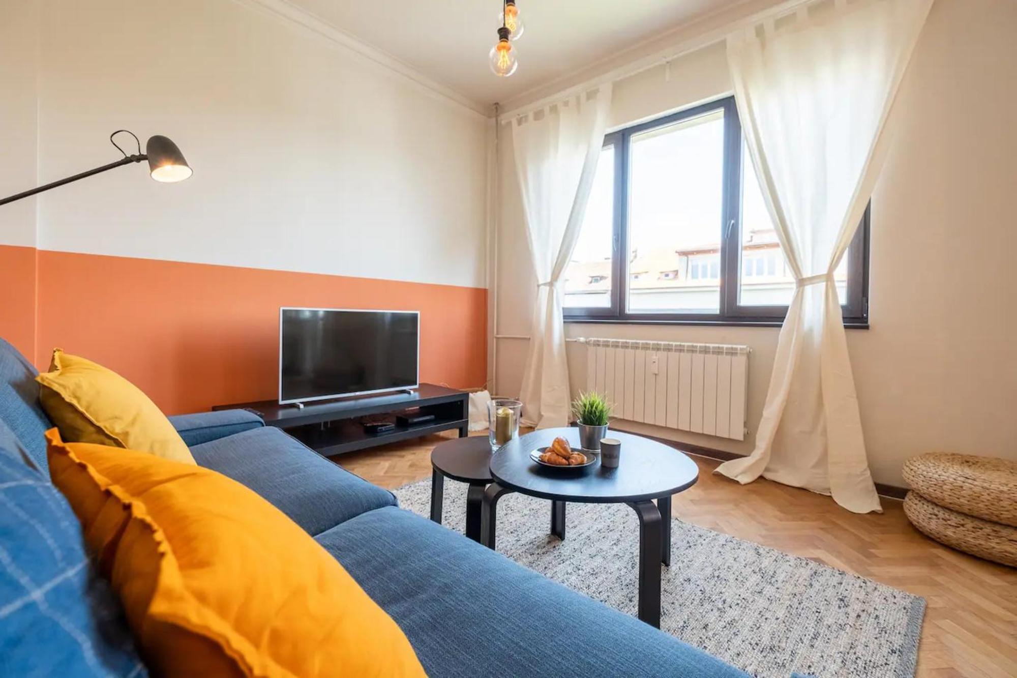 Orange Friendly Near Vitosha Blvd *